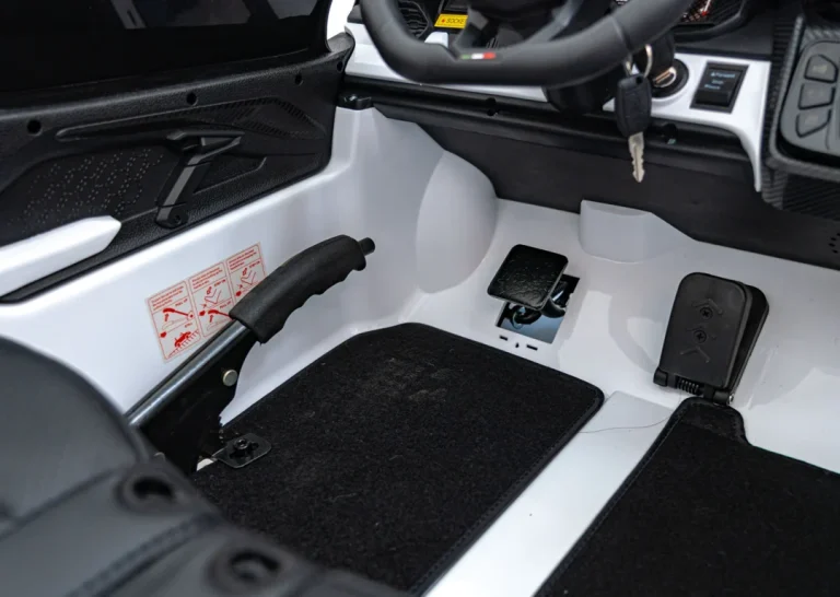 Lamborghini Revuelto Xl Strong, Bijeli Auto Na Akumulator 18