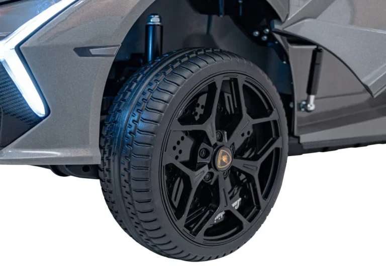 Lamborghini Revuelto Xl Sivo Vozilo 24