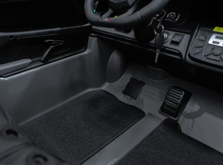 Lamborghini Revuelto Xl Sivo Vozilo 26