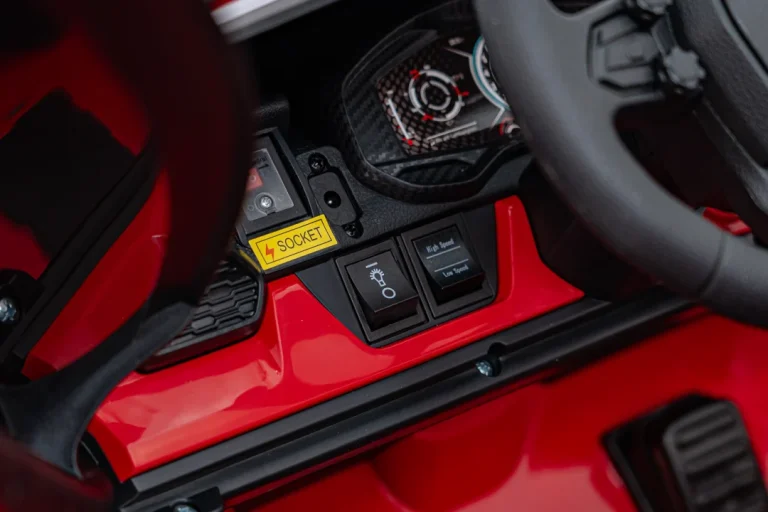 Lamborghini Revuelto Xl Vozilo, Crveno 18