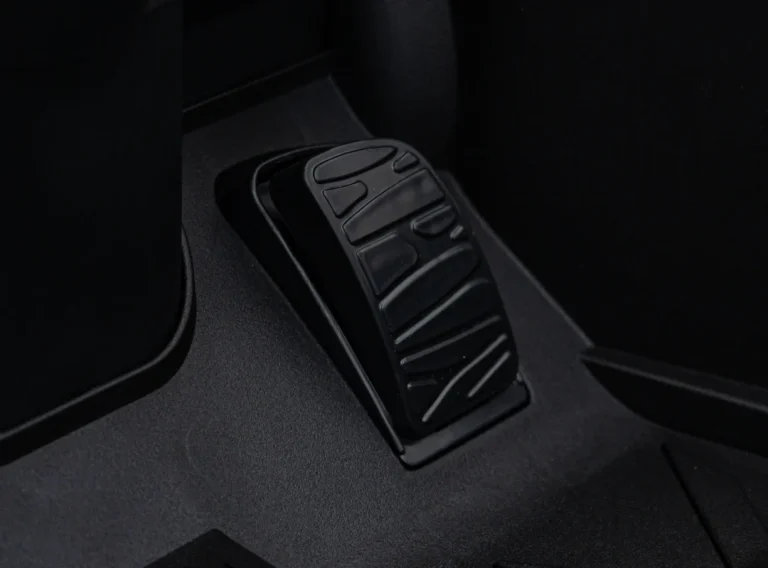 Lamborghini Revuelto Na Akumulator, Crni 25