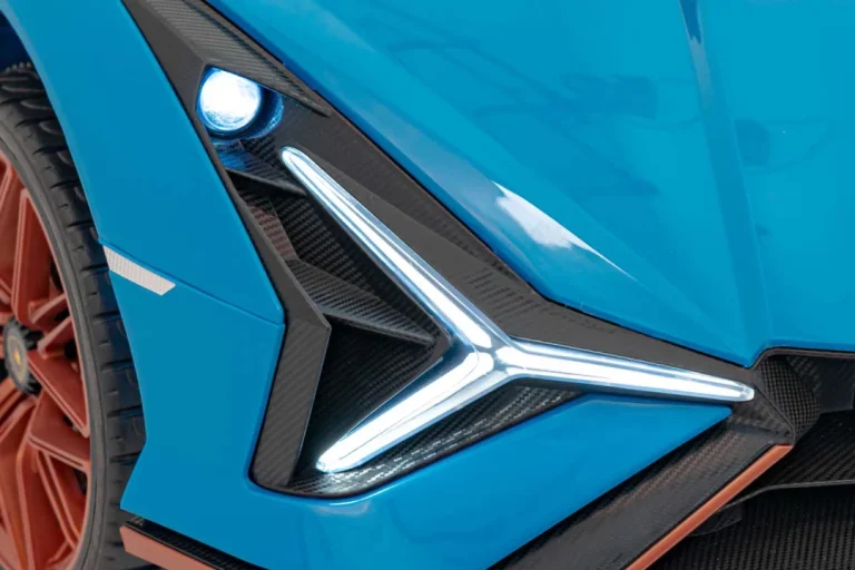 Lamborghini Sian Plavo Vozilo 20
