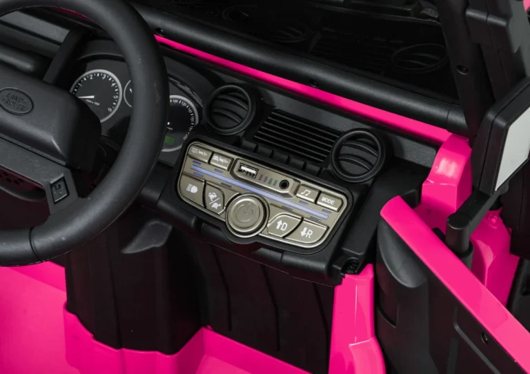 Land Rover Defender 110 Svx Konceptno Ružičasto Vozilo 16