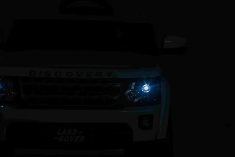 Land Rover Discovery Električni Automobil Za Djecu Bijeli Suv + Daljinski Upravljač, Bijela 17