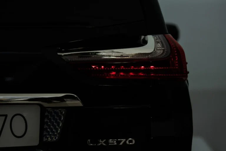 Lexus Lx570 Obojeni Automobil Za 2 Djece Crni + Daljinski Upravljač + Eva Kotači + Mp3 Led, Crna 15