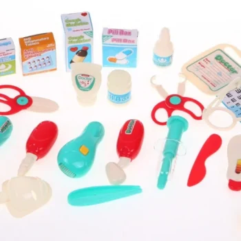 Liječnički Set Sa Stolom I Stolicom 3+ 11