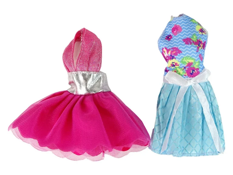 Lutka Emily S 4 Zamjenske Haljine 4