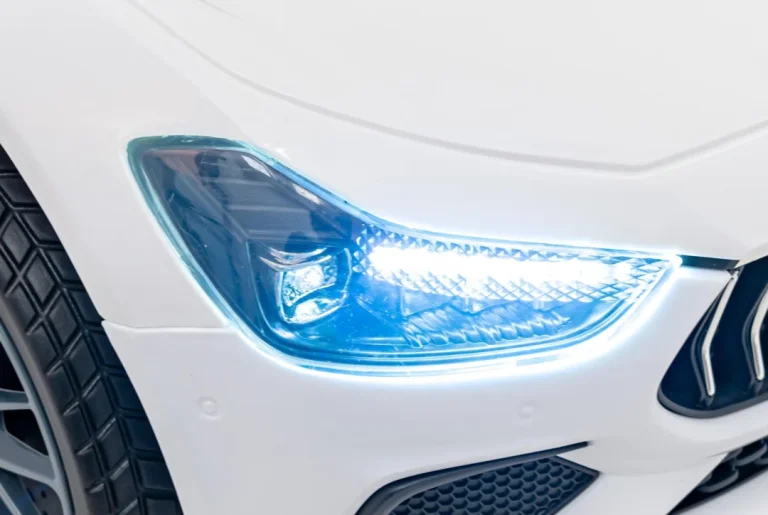 Maserati Ghibli Dječji Autosjedalica Na Baterije, Bijela + Daljinski Upravljač + Eva Svjetiljka 15