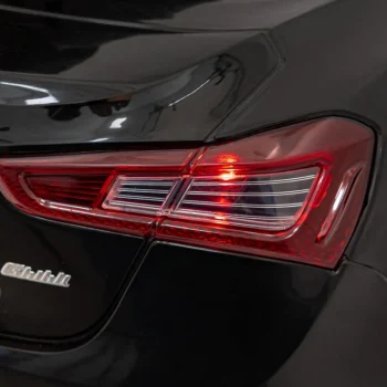 Maserati Ghibli Na Akumulator, Crni 16