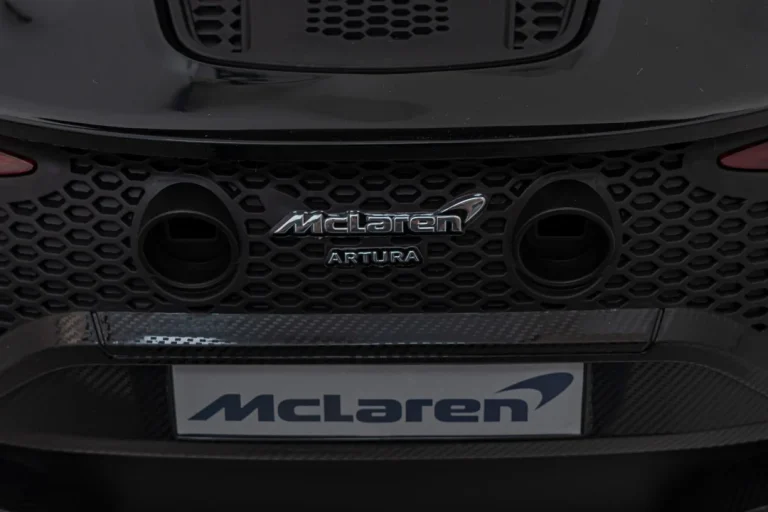 Mclaren Artura Dječji Autosjedalica Na Baterije Crna + 4x4 Pogon + Daljinski Upravljač + Spori 20