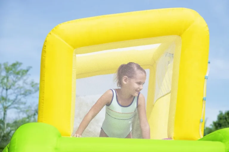 Mega Vodeni Zabavni Park Za Djecu 5+ Bestway Staza S Preprekama + Tobogan + Tuš 7