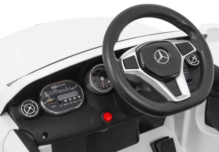 Mercedes Amg Gla 45 Bijelo Vozilo 9