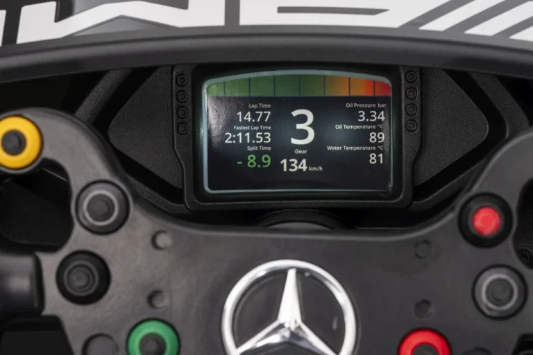 Mercedes Amg Gt3 Crni Auto Na Akumulator 20