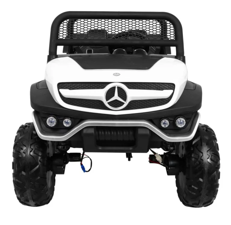 Mercedes Benz Unimog Bijelo Vozilo 3