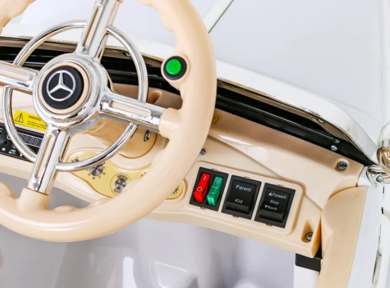 Mercedes Benz 540a Retro Auto Na Akumulator Bijeli 10