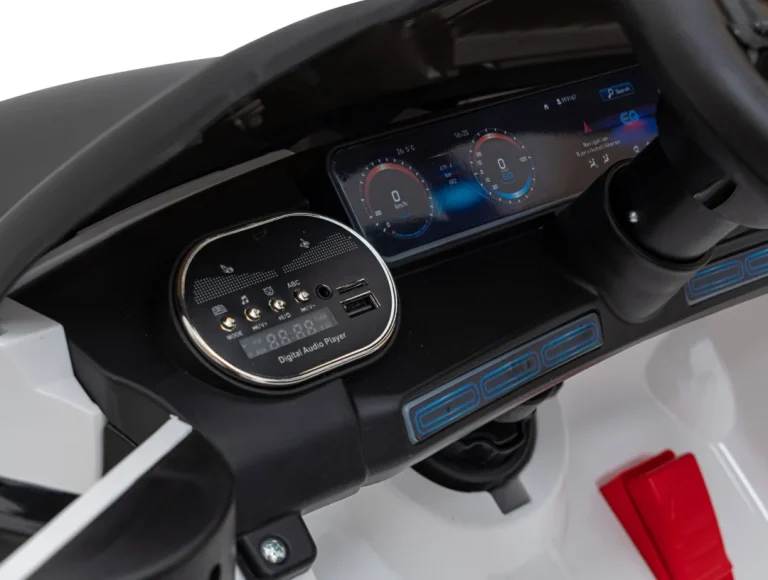 Mercedes Benz Amg Eqa Za Djecu Bijela + Daljinski Upravljač + Pojasevi S 5 Točaka + Eva + Mp3 12