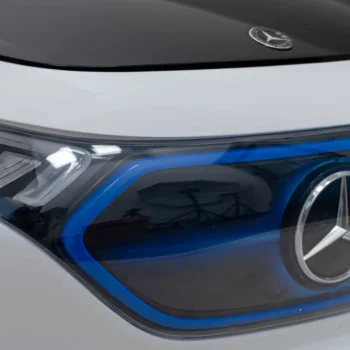 Mercedes Benz Amg Eqa Za Djecu Bijela + Daljinski Upravljač + Pojasevi S 5 Točaka + Eva + Mp3 14