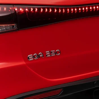 Mercedes Benz Eqa 250 Vozilo Na Akumulator, Crveno 75