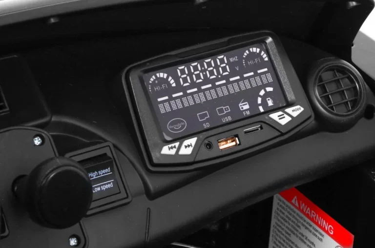 Mercedes Benz Gt R 4x4 Na Akumulator, Crni 8