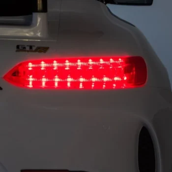 Mercedes Benz Gt R Za Djecu Crvena Boja + 4x4 Pogon + Ventilacijski Otvor + Daljinski Upravljač 10