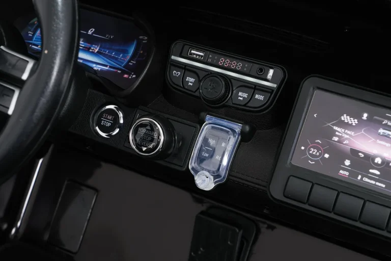 Mercedes Benz Gt63 Amg Crni Auto Na Akumulator 23