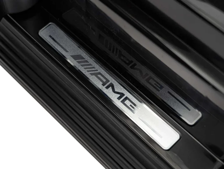 Mercedes G63 Amg Xxl Strong Mp4 Na Akumulator, Crni 29