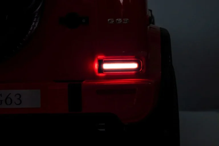 Mercedes G63 Xxl Crveni 4x4 Auto Na Akumulator 12