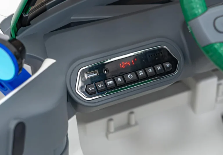 Mini Concept Aceman Bijeli Crossover, Bijela 13