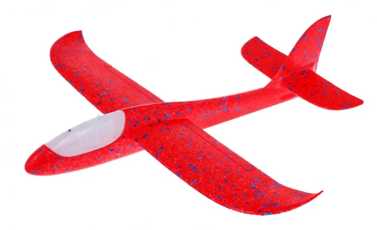 Model Aviona Od Stiropora Crveni 3+ 1