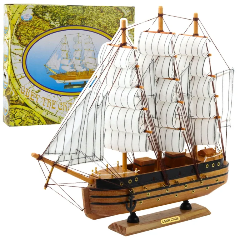 Model Jedrenjaka S Tri Jarbola Bijela Jedra 39 × 36 Cm 1