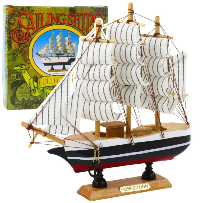 Model Jedrenjaka S Tri Jarbola Crno Bijeli 20 × 20 Cm 1