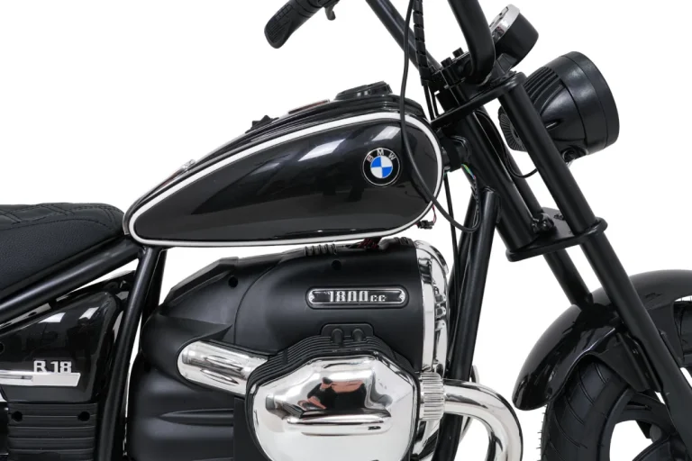Motor Bmw R18 Crni Motor Na Akumulator 26