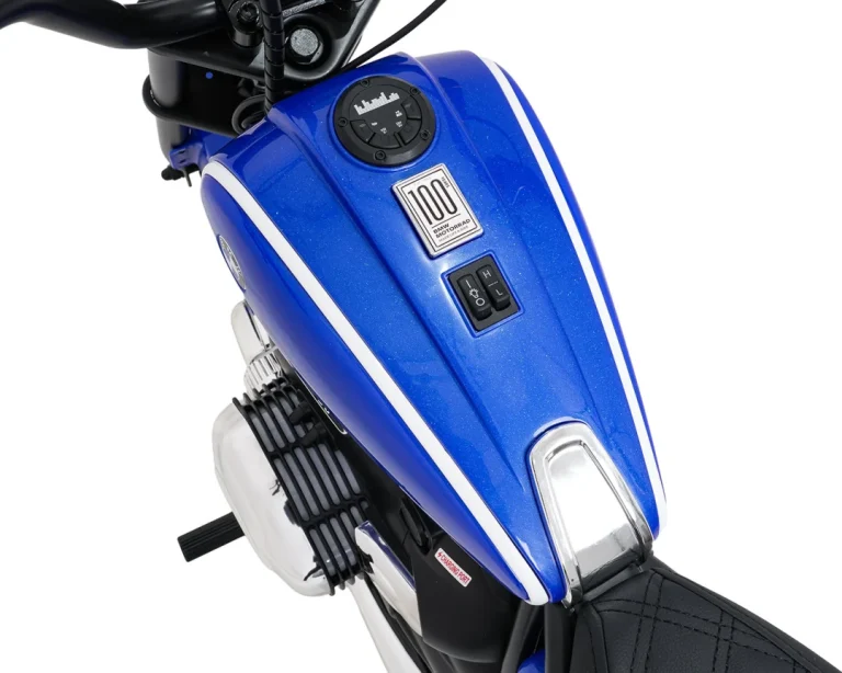 Motor Bmw R18 Plavi Motor Na Akumulator 19