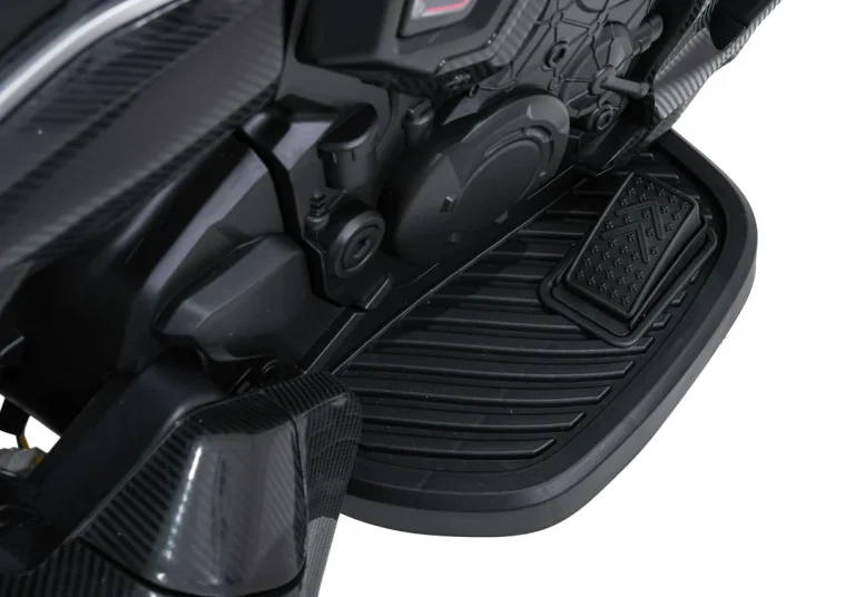 Motor Ducati Diavel X Bentley Zeleni Motor Na Akumulator 26