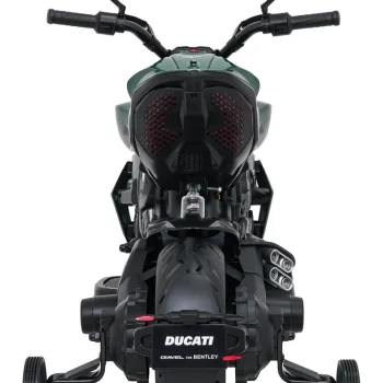 Motor Ducati Diavel X Bentley Zeleni Motor Na Akumulator 7