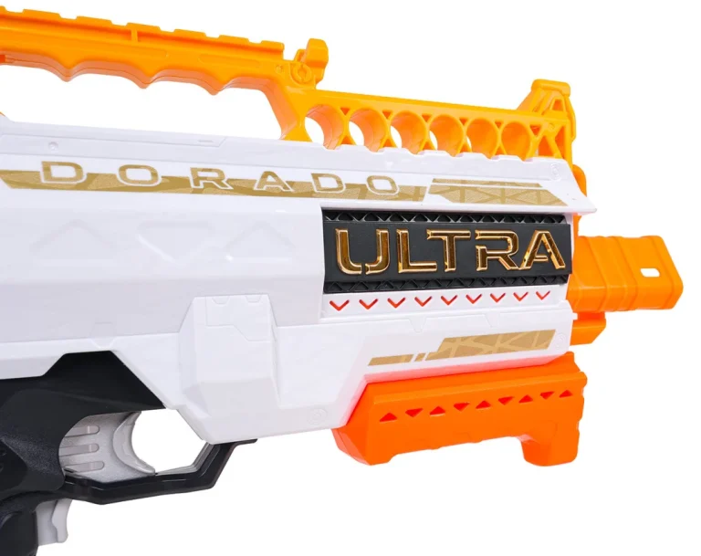 Nerf Ultra Dorado Blaster + Strelice 7
