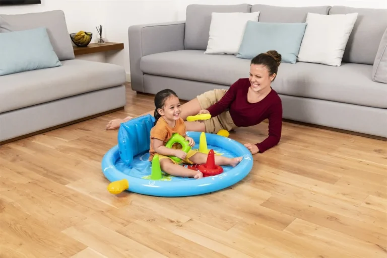 Napuhac S Krovom Za Djecu Od 6 Mjeseci I Više S Igrom Slagalice Bestway 115x89x76 Igra Slagalica + 3 Obruča 5