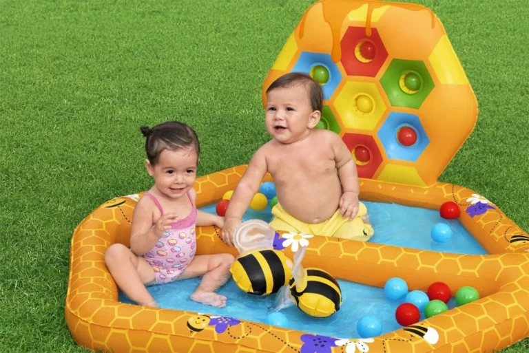 Napuhac S Pčelama Za Djecu 12m+ Bestway 127x119x61 + Igra Za Razvrstavanje + 20 Loptica + 2 Pčele 7