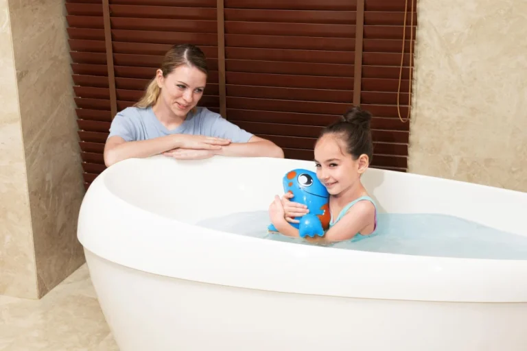 Napuhana Igračka Za Vodu S Dinosaurima Za Djecu Bestway Bath Buddies 2