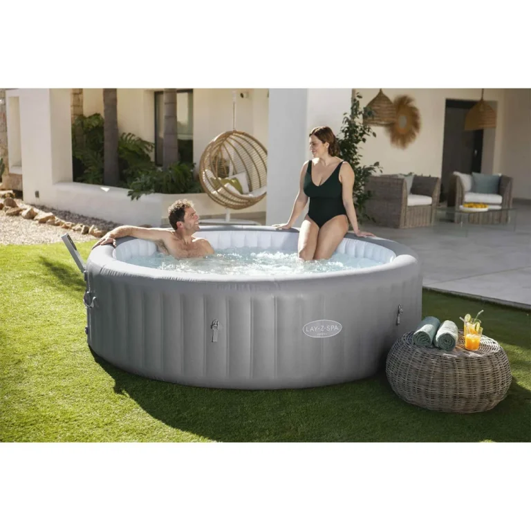 Napuhani Vrtni Spa Lay Z Hawaii Hidromasažni Bazen Za 8 Osoba Bestway 6001j 3