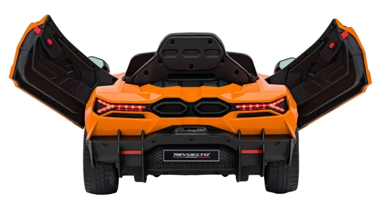 Narančasto Vozilo Lamborghini Revuelto 12