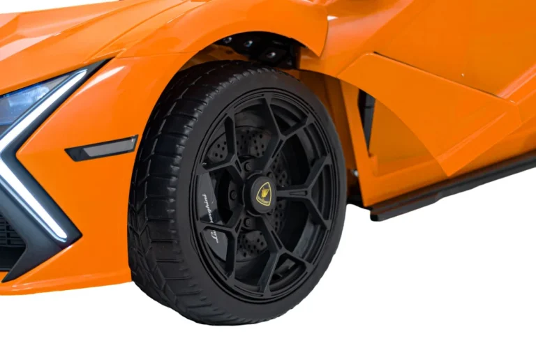Narančasto Vozilo Lamborghini Revuelto 23