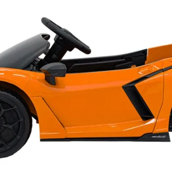 Narančasto Vozilo Lamborghini Revuelto 8