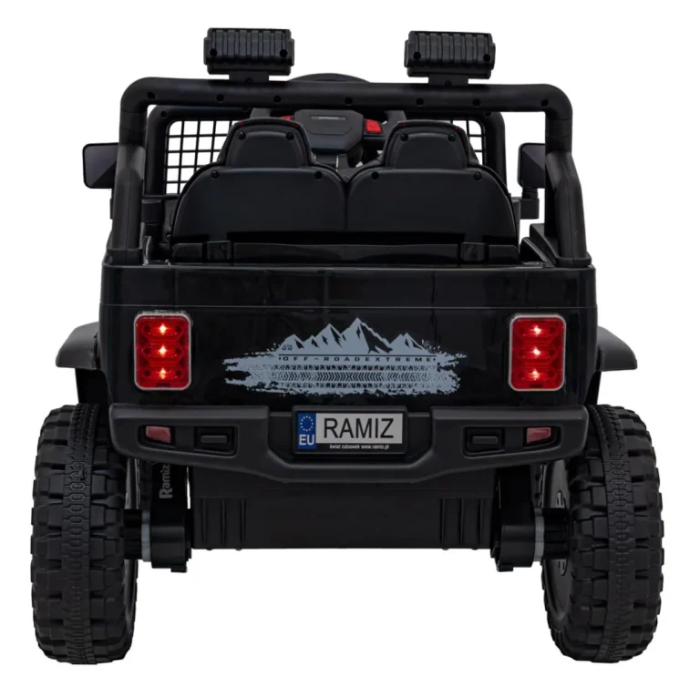 Off Road 4x4 Sport Crno Vozilo 8