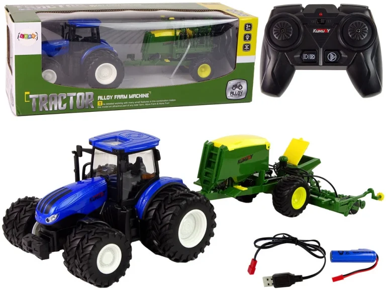 Plavi Traktor S Balirkom 1