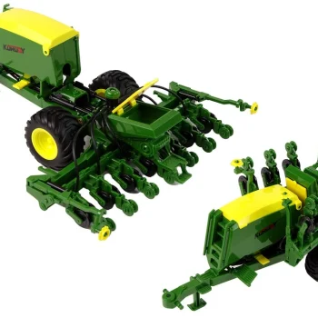 Plavi Traktor S Balirkom 3