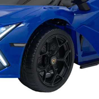 Plavo Vozilo Lamborghini Revuelto 23