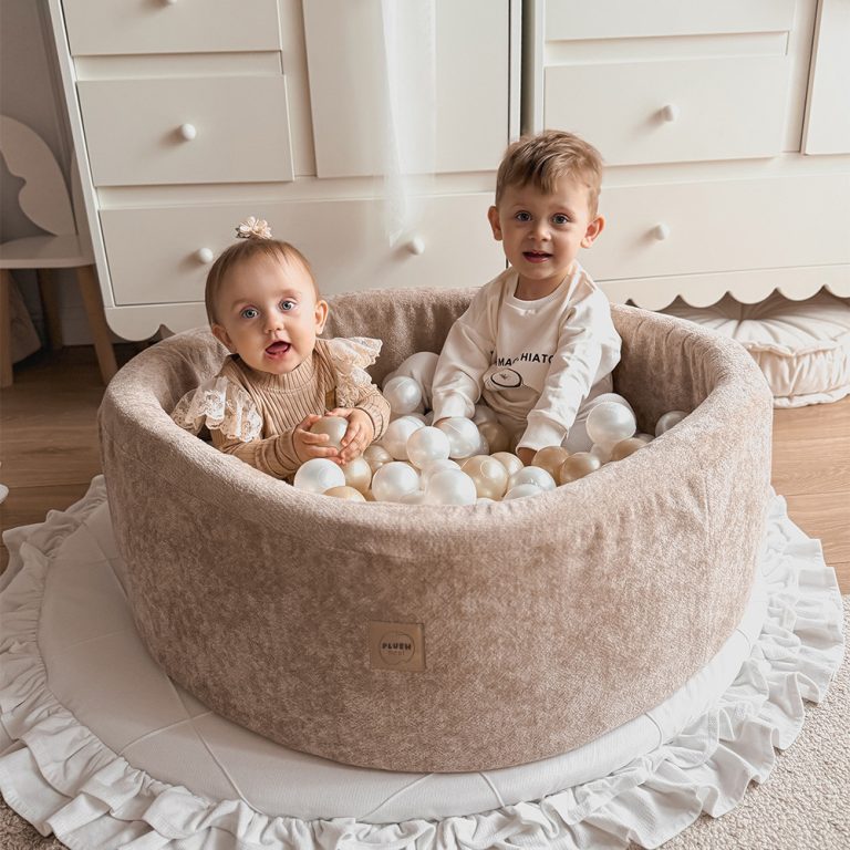 Plush Nest Suhi Bazen Za Igralište 90x30 Sa Stepenicom (+200 Loptica: Biserne, Zlatne), Bež, Vrhunski šenil 2