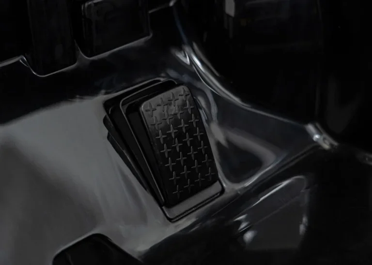 Porsche Spyder Rs 718 Crno Obojeno Vozilo 23