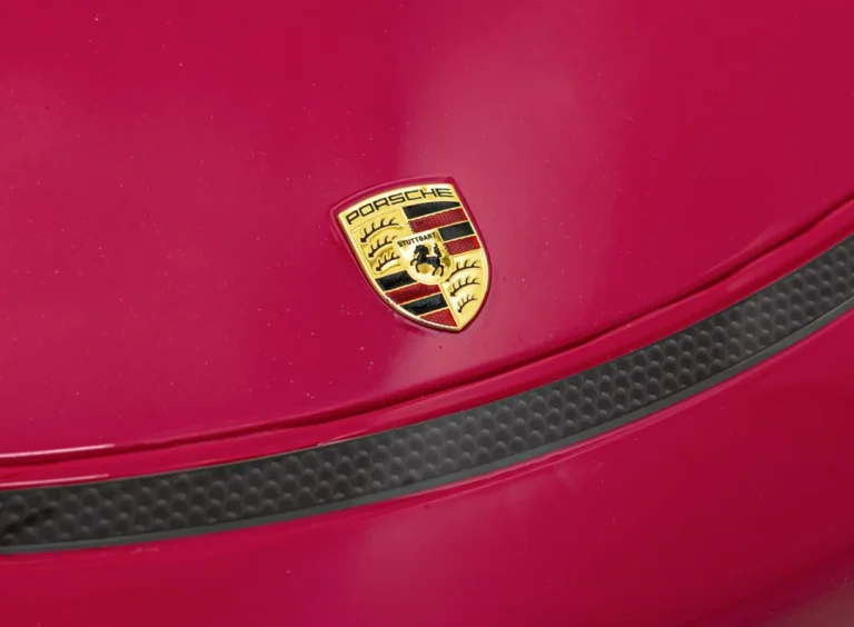 Porsche Spyder Rs 718 Ružičasto Obojeno Vozilo 17